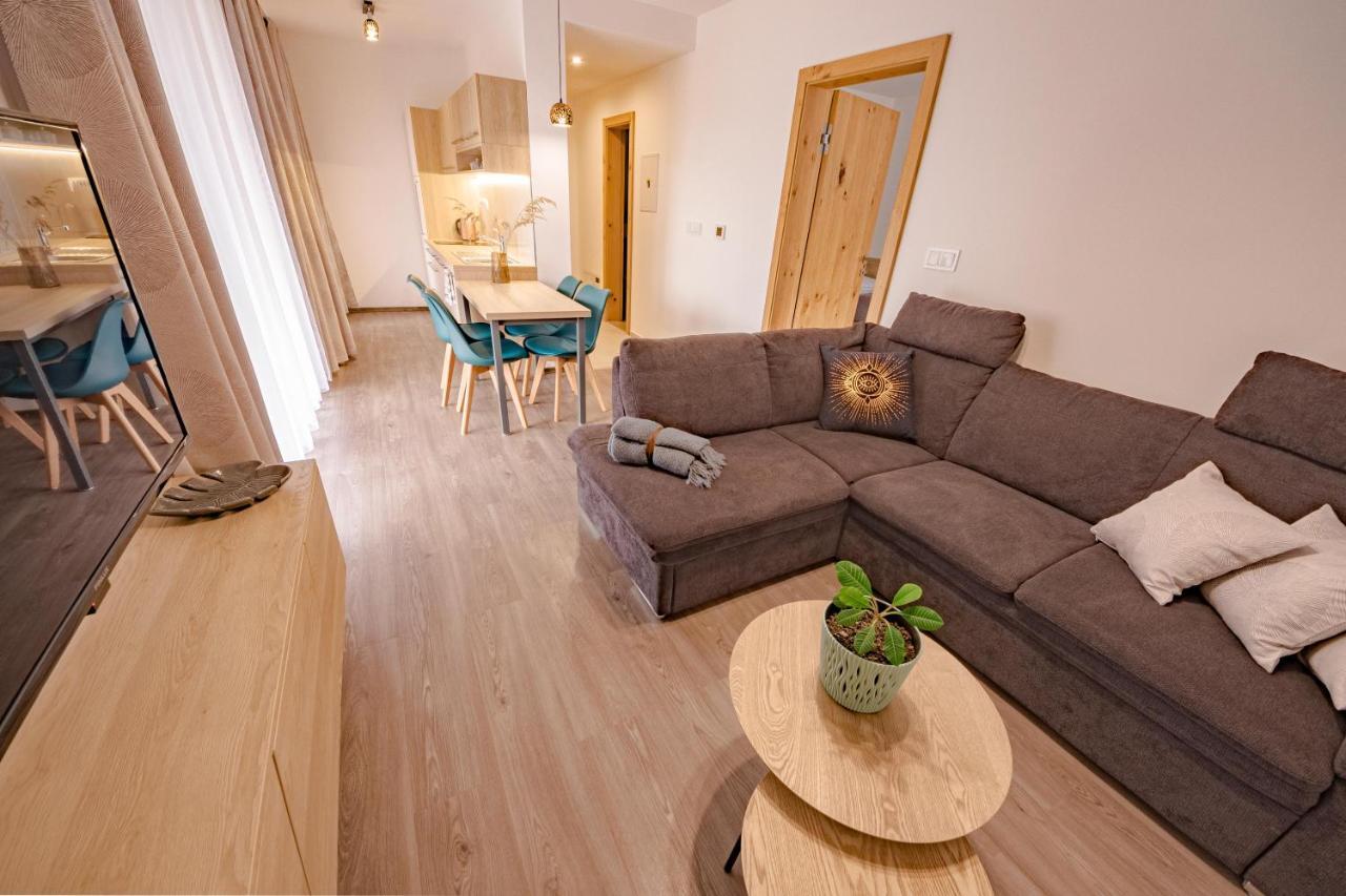 Zore Jasna Apartments ديمانوفْشكا دولِنا المظهر الخارجي الصورة