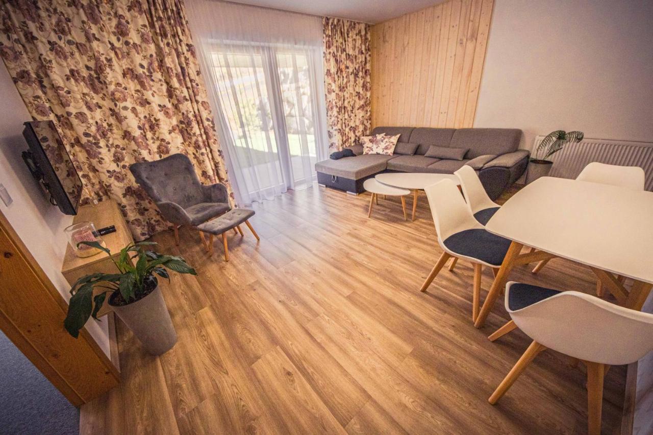 Zore Jasna Apartments ديمانوفْشكا دولِنا المظهر الخارجي الصورة