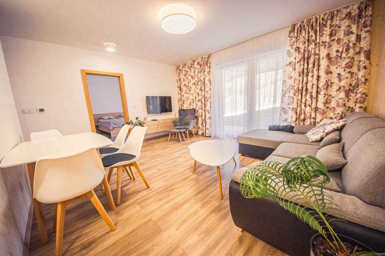 Zore Jasna Apartments ديمانوفْشكا دولِنا المظهر الخارجي الصورة